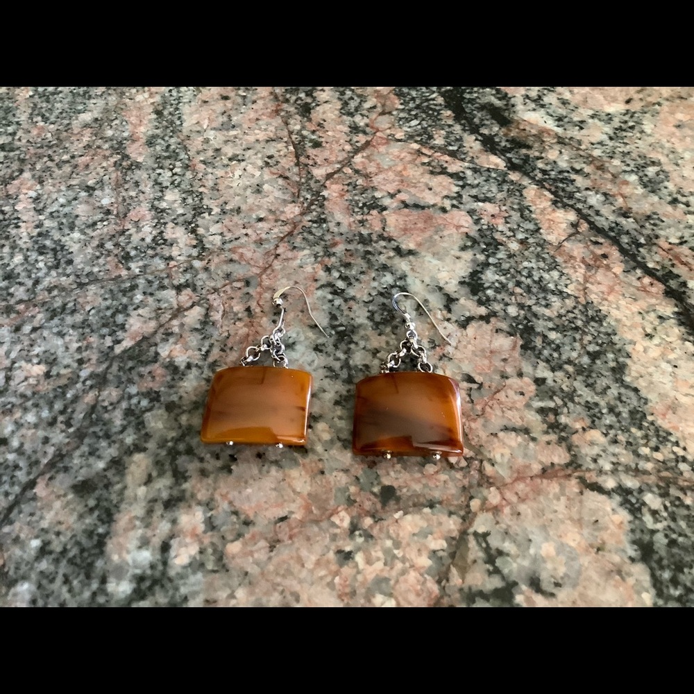Authentic Rare Bakelite Marbled Toffee Earrings